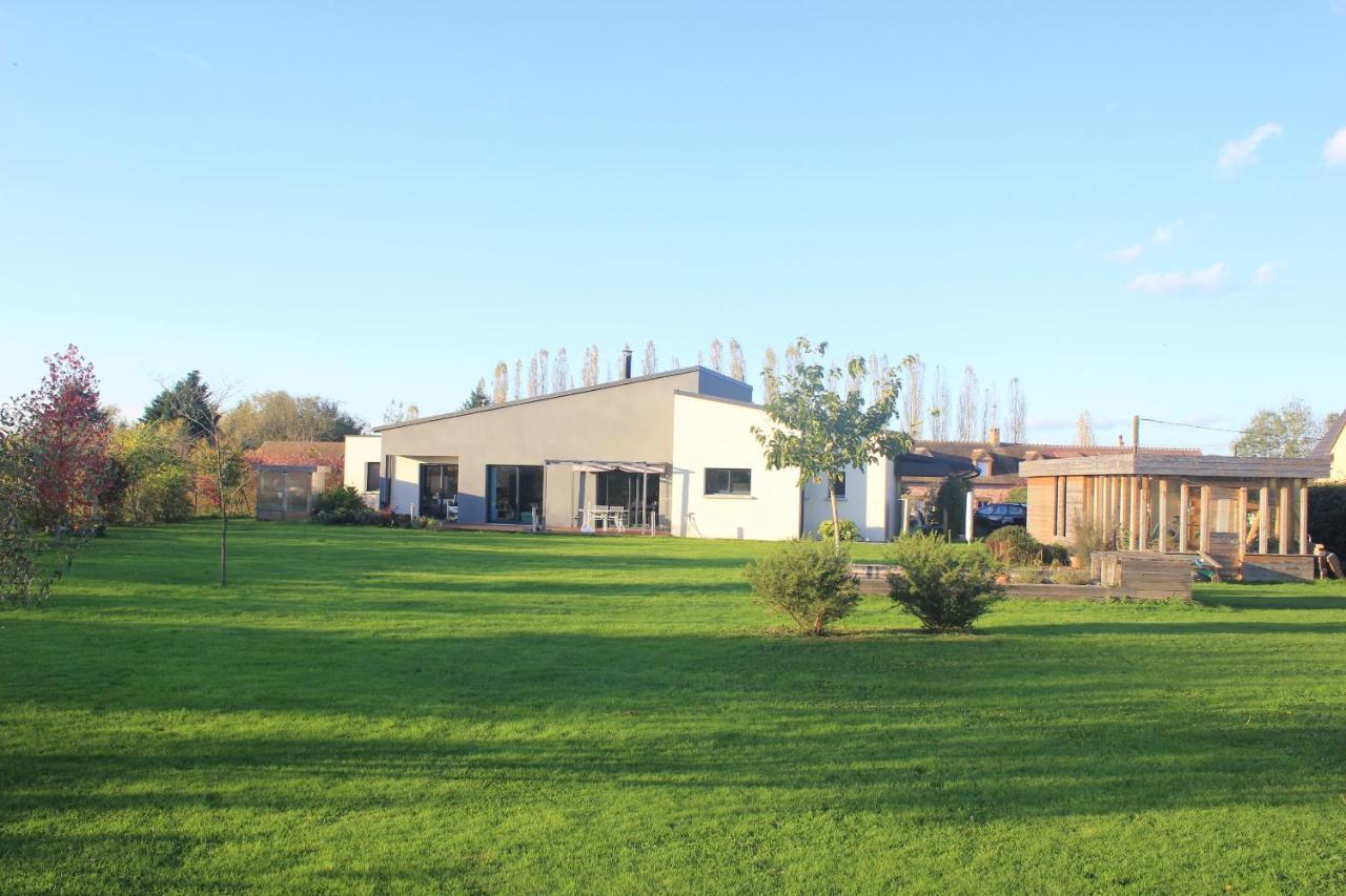 B&B Marianne-Jacky Lemans Montbizot Exterior foto